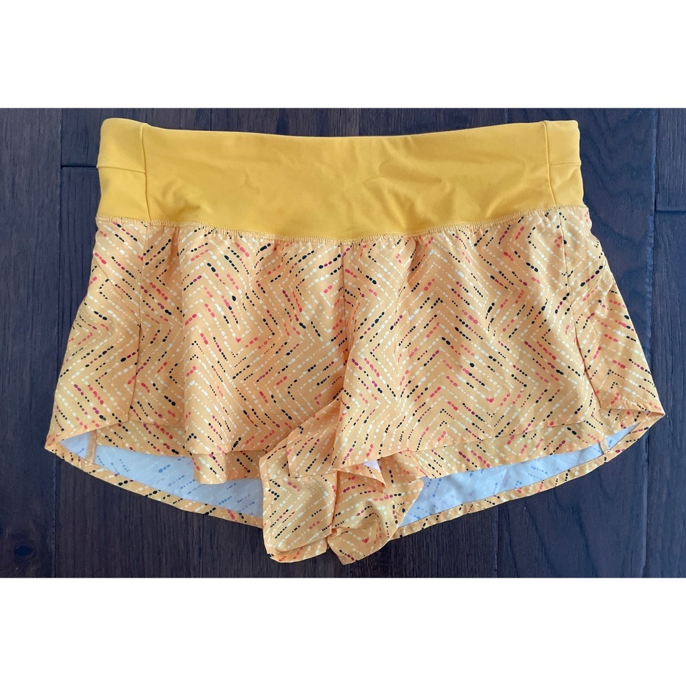 Calia By‎ Carrie Underwood Yellow Anywhere Printed Petal Hem Shorts Run Gym—M